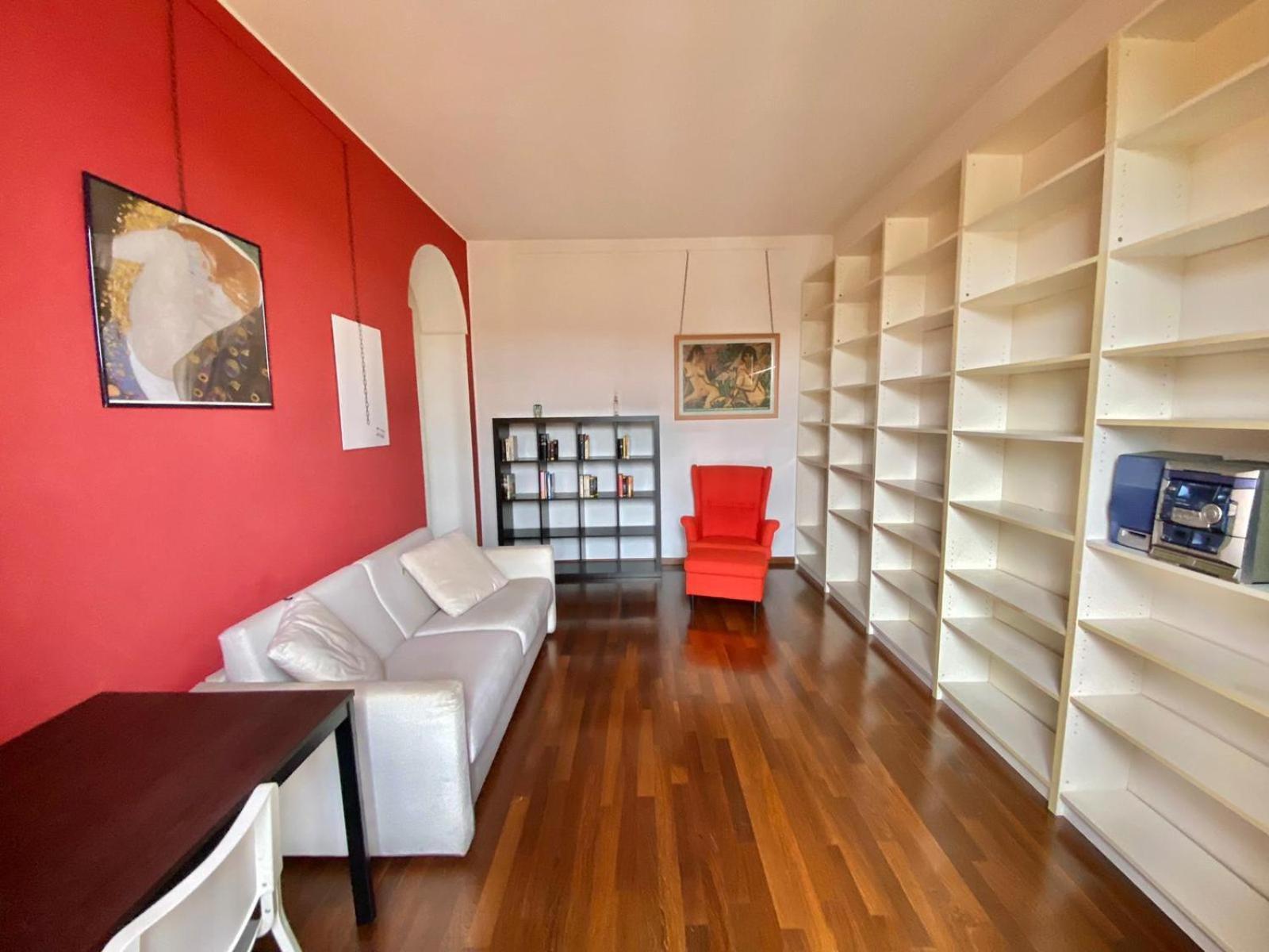 Grazioso Appartamento Nel Cuore Del Tran Tran Di Milano, Perfetto Per Amici E Famiglie, Vicino A Metropolitana Exterior foto